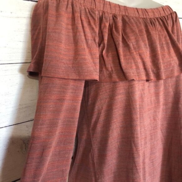 NEW Dolan Left Coast Charla Cold Shoulder Top M - Picture 6 of 8